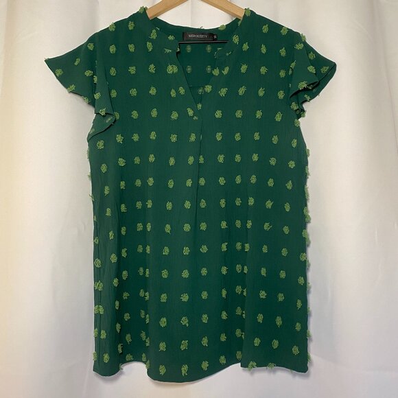 Merokeety Green Pom Pom Womens M Short Flutter Sleeve Blouse Tunic V-Neck EUC - Picture 1 of 8